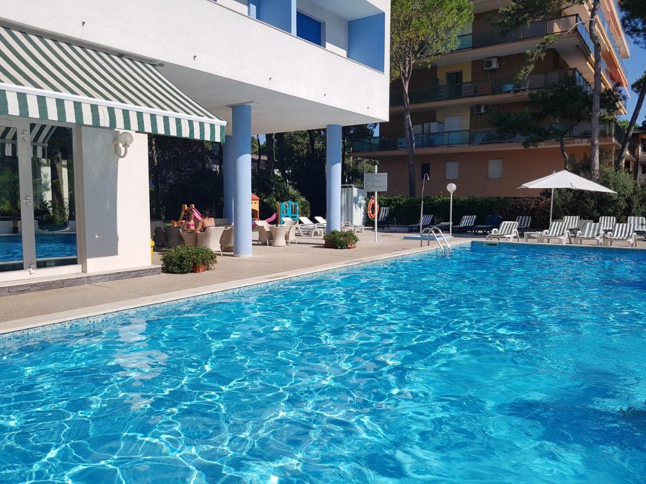 Hotel Olympia Lignano Sabbiadoro Ngoại thất bức ảnh